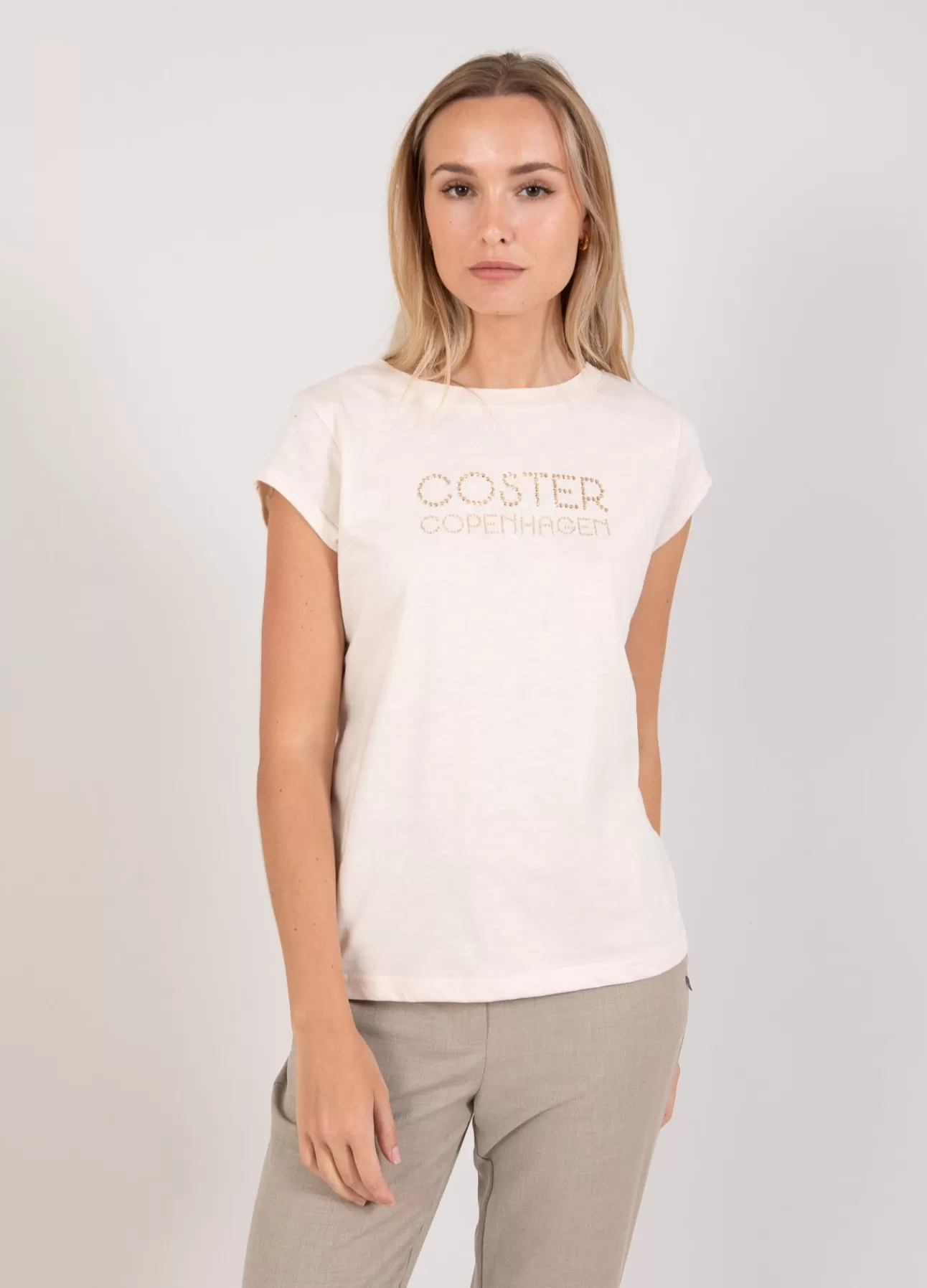 Kvinnor Coster Copenhagen T-SHIRT MED COSTER-LOGO I DUBBAR